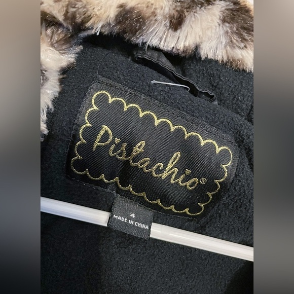 Pistachio | Girls Black Puffer Jacket - Picture 6 of 6